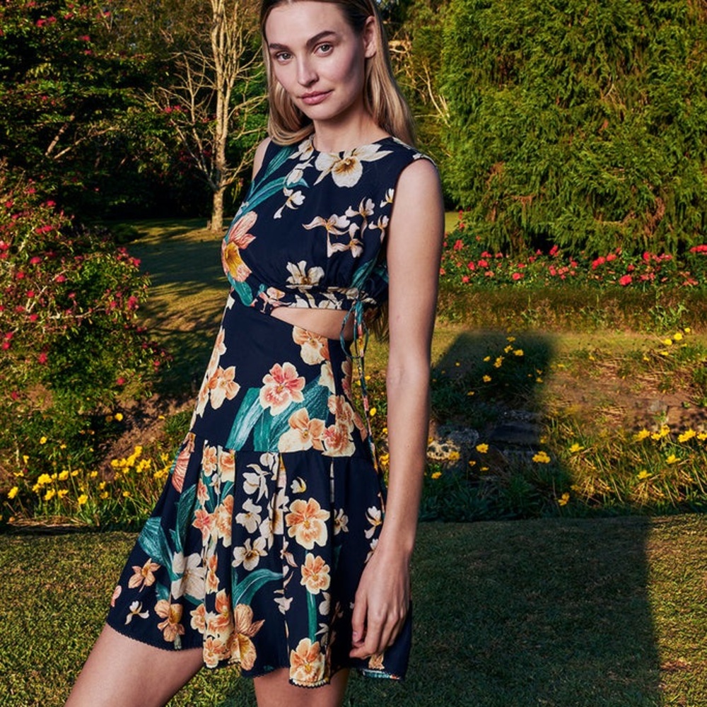 Agua by Agua Bendita Otono Danza Floral Mini Dress Medium